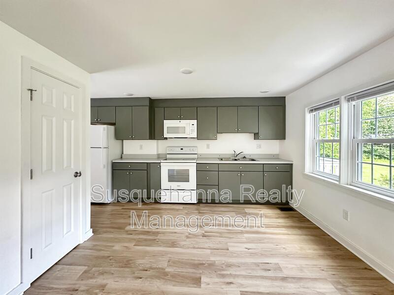169 Engle Ln in Manheim, PA - Building Photo