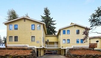 Halo 11 Townhomes