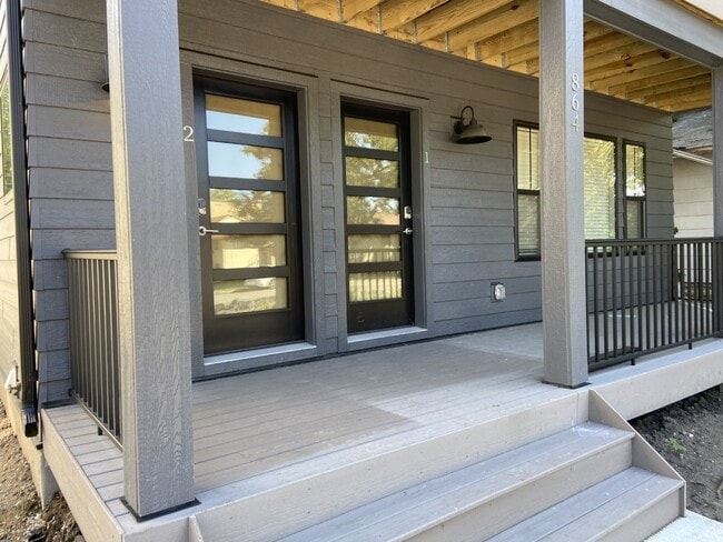 864 18th Ave SE in Minneapolis, MN - Building Photo - Building Photo