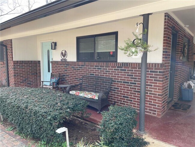 3499 Fairway Dr in Atlanta, GA - Building Photo - Building Photo