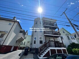 10 Jay St, Unit 2 in Somerville, MA - Building Photo