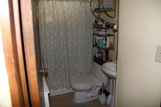 1315 E Hedrick Dr in Tucson, AZ - Building Photo - Building Photo