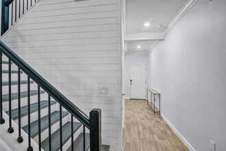 1123 Dora Parc Ln in Mount Dora, FL - Building Photo - Building Photo