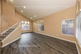 11460 Winery Dr in Fontana, CA - Foto de edificio - Building Photo