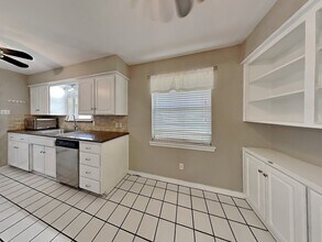 204 Murray Ln in Richardson, TX - Building Photo - Building Photo