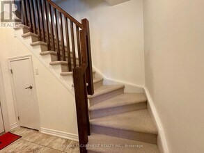 362 Plains Rd E in Burlington, ON - Building Photo - Building Photo
