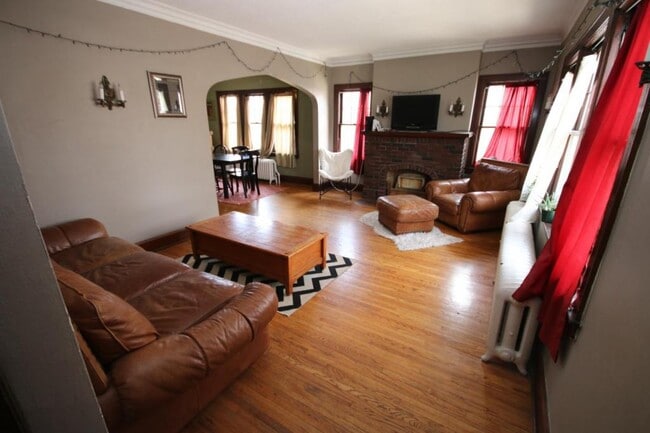 property at 2078 St Clair Ave