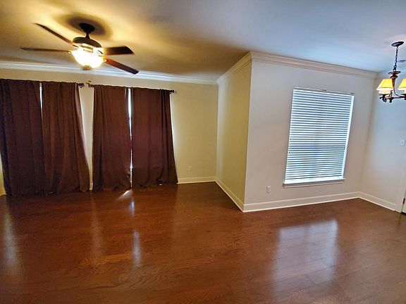 710 E Boyd Dr, Unit 306 in Baton Rouge, LA - Foto de edificio - Building Photo