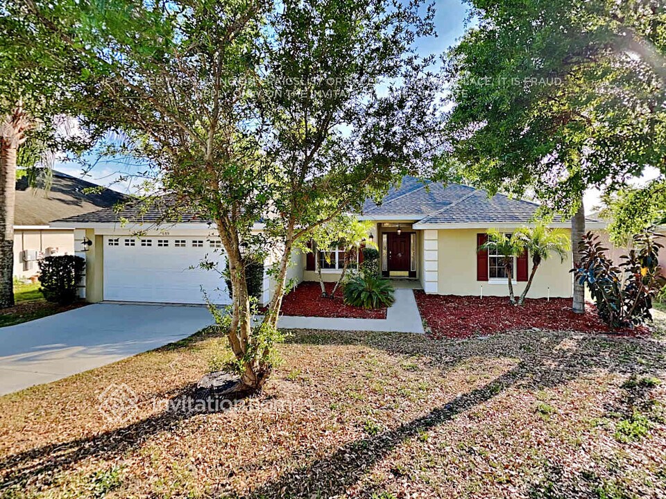 689 Winding Lake Dr in Clermont, FL - Building Photo