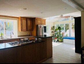 16 Wheeler Ln in Natick, MA - Building Photo - Building Photo
