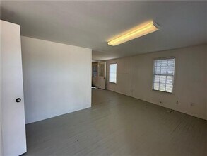 806 Robinson Dr in Waco, TX - Building Photo - Building Photo