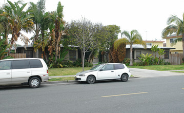 Lido Apartment Homes in Costa Mesa, CA - Building Photo - Building Photo