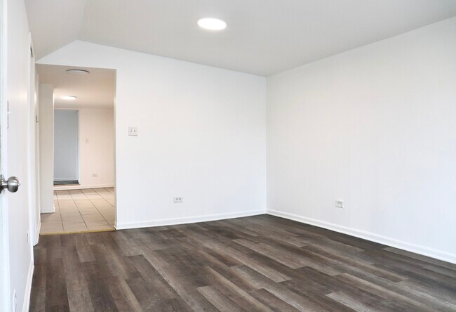 2502 W 46th St in Chicago, IL - Building Photo - Building Photo