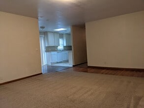 4803 Appleton Ave in Kansas City, MO - Building Photo - Building Photo