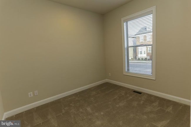 20741 Jennifer Ann Dr in Ashburn, VA - Building Photo - Building Photo