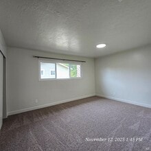 807 Lovers Ln in Vacaville, CA - Building Photo - Building Photo