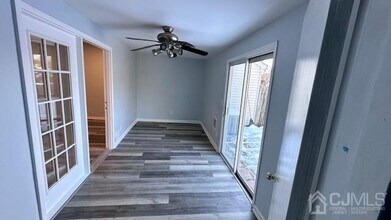 36 Bennett Ct in East Brunswick, NJ - Building Photo - Building Photo