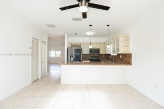 5655 SW 163rd Path in Miami, FL - Building Photo - Building Photo