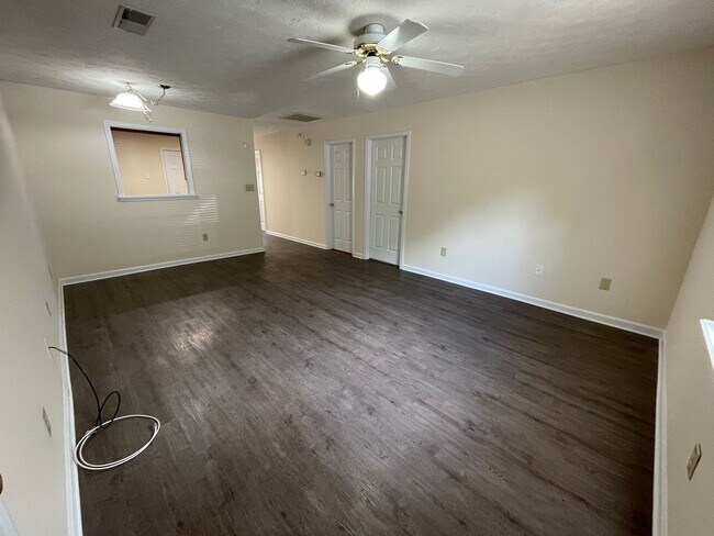 124 Hunter's Run Rd in Athens, GA - Building Photo - Building Photo