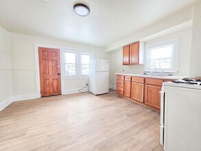 1020-1022-1022 Smith St in Green Bay, WI - Building Photo - Building Photo