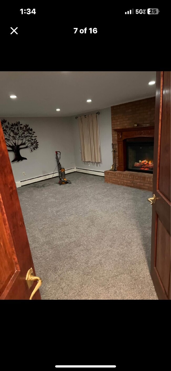 328 Jamestown Rd in Front Royal, VA - Foto de edificio - Building Photo