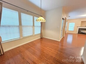 8221 Brookings Dr in Charlotte, NC - Building Photo - Building Photo