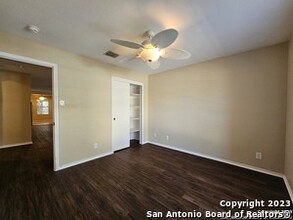 8006 Ferndale Oaks in San Antonio, TX - Building Photo - Building Photo