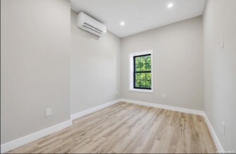 276A Quincy St-Unit -2 in Brooklyn, NY - Building Photo - Building Photo