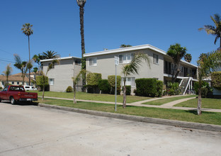 902-912 Reed Ave in San Diego, CA - Building Photo - Building Photo