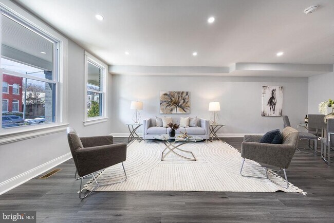 724 15th St SE in Washington, DC - Building Photo - Building Photo