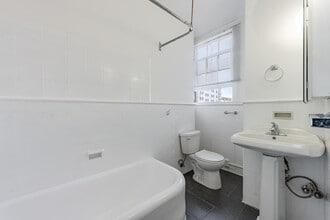 The Asbury Apartments in Los Angeles, CA - Foto de edificio - Interior Photo