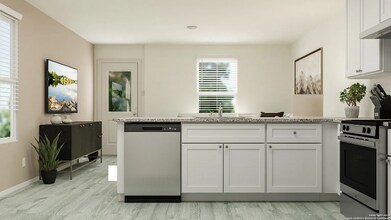 7606 Chancery Gate in San Antonio, TX - Building Photo - Building Photo