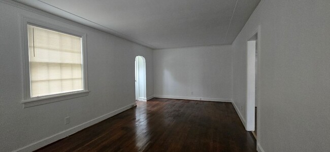 1513 E 49th St in Savannah, GA - Building Photo - Building Photo