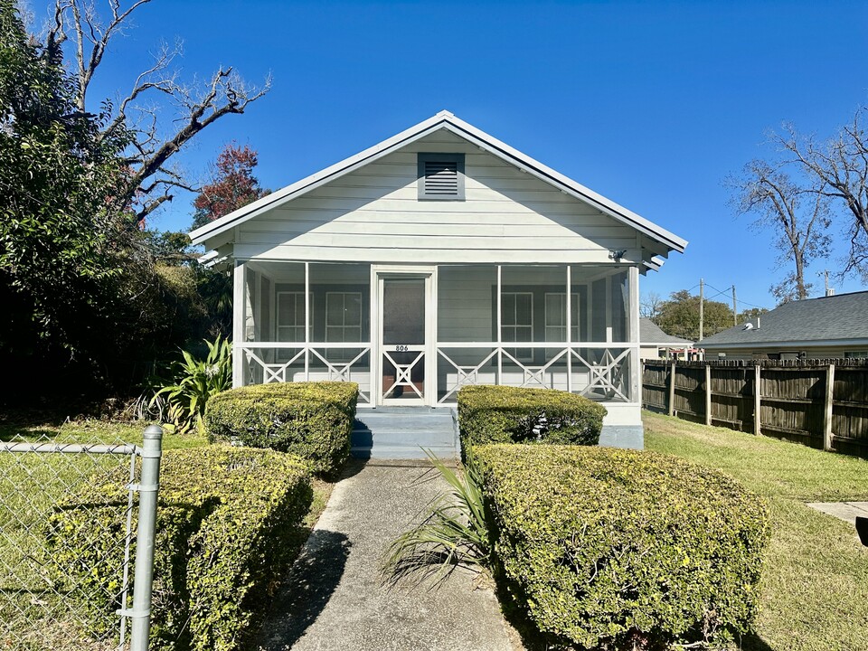 806 W Georgia St in Tallahassee, FL - Building Photo