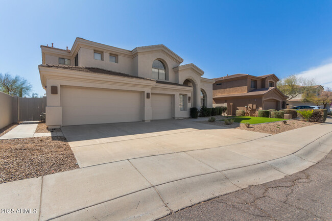 7599 E Nestling Way in Scottsdale, AZ - Building Photo - Building Photo