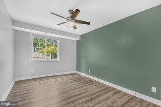 1565A N Van Dorn St in Alexandria, VA - Building Photo - Building Photo