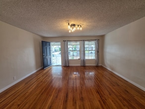 470 Mercury Ln in Pasadena, CA - Building Photo - Building Photo