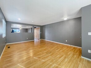 7771 Mariner Cove Dr in Reno, NV - Building Photo - Building Photo