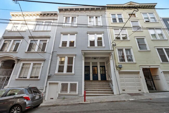 38 Wayne Pl in San Francisco, CA - Building Photo - Building Photo