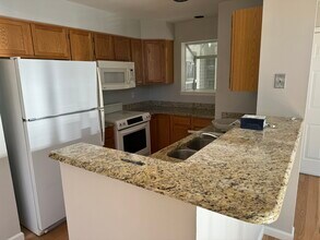 6741 S Ivy Way, Unit A1 in Centennial, CO - Foto de edificio - Building Photo