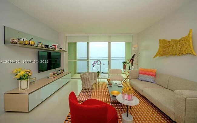 property at 800 Claughton Island Dr