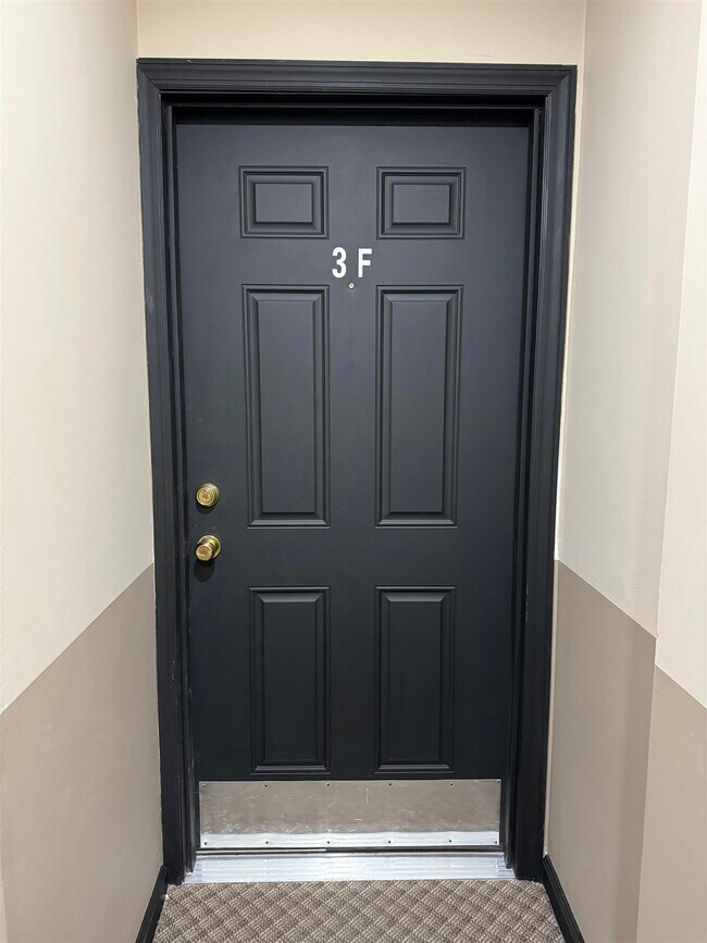 384 Palisade Ave in Jersey City, NJ - Building Photo - Building Photo