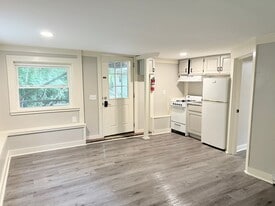 Pet-friendly! | Utilities included! in Hartland, VT - Building Photo