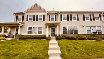 6583 Linwood Drive in Albertville, MN - Building Photo