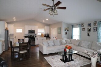 119 Bass Pond Glen Dr in Nicholasville, KY - Building Photo - Building Photo