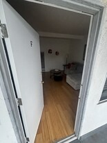 11842 Venice Blvd., Unit F in Los Angeles, CA - Building Photo