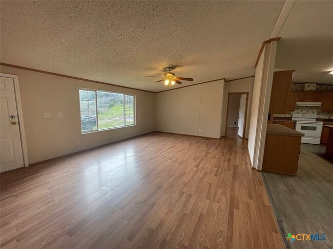 1201 Island View Dr in Canyon Lake, TX - Building Photo - Building Photo