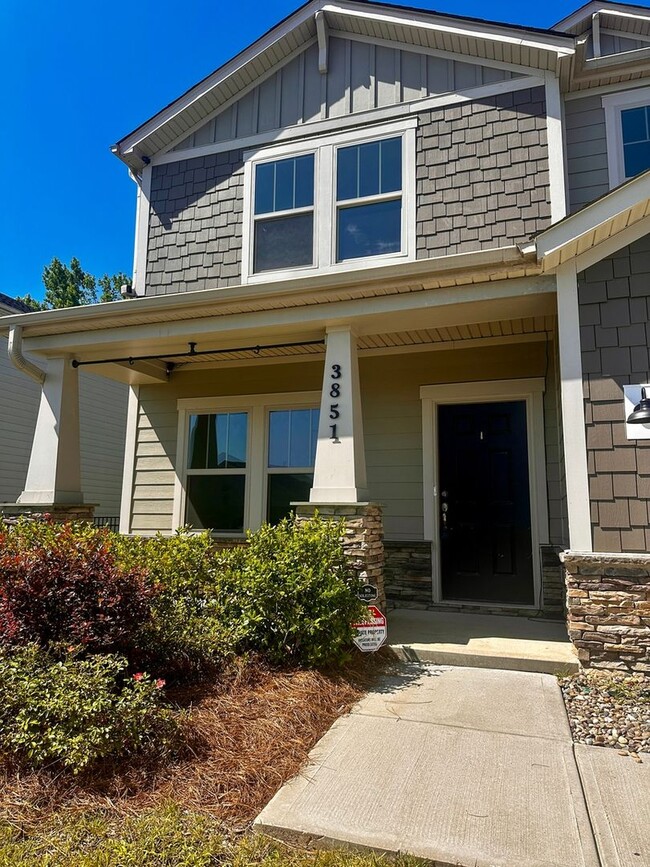 property at 3851 Longmore Ln