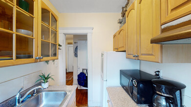 33 Walbridge St, Unit 6 in Boston, MA - Building Photo - Building Photo