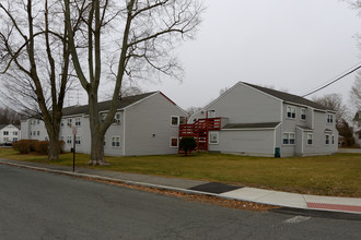 John Shea Apartments in Taunton, MA - Building Photo - Building Photo